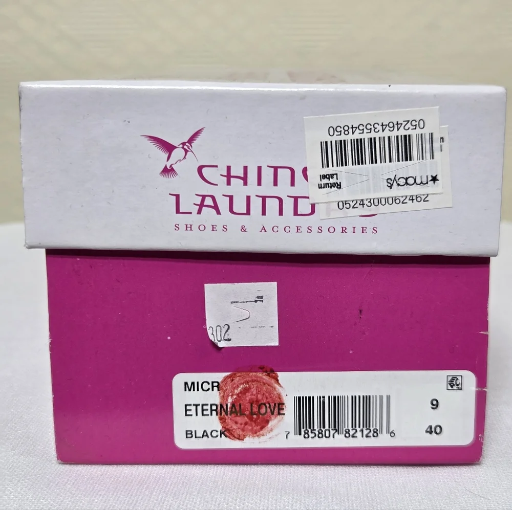 NIB Chinese Laundry Eternal Love Flats Size-9